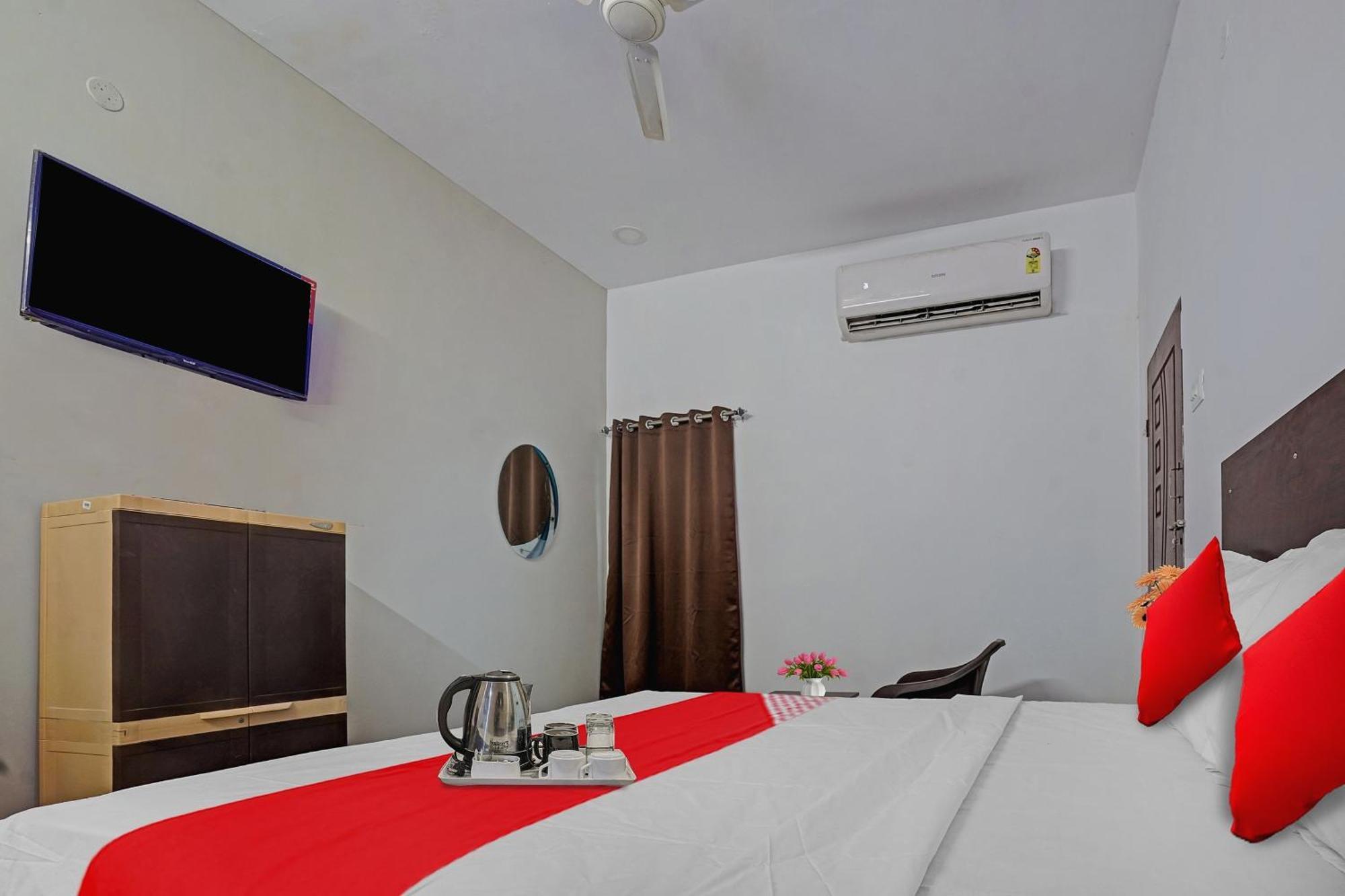 Hotel O Sai Krishna Residency Vidzsajavádá Kültér fotó