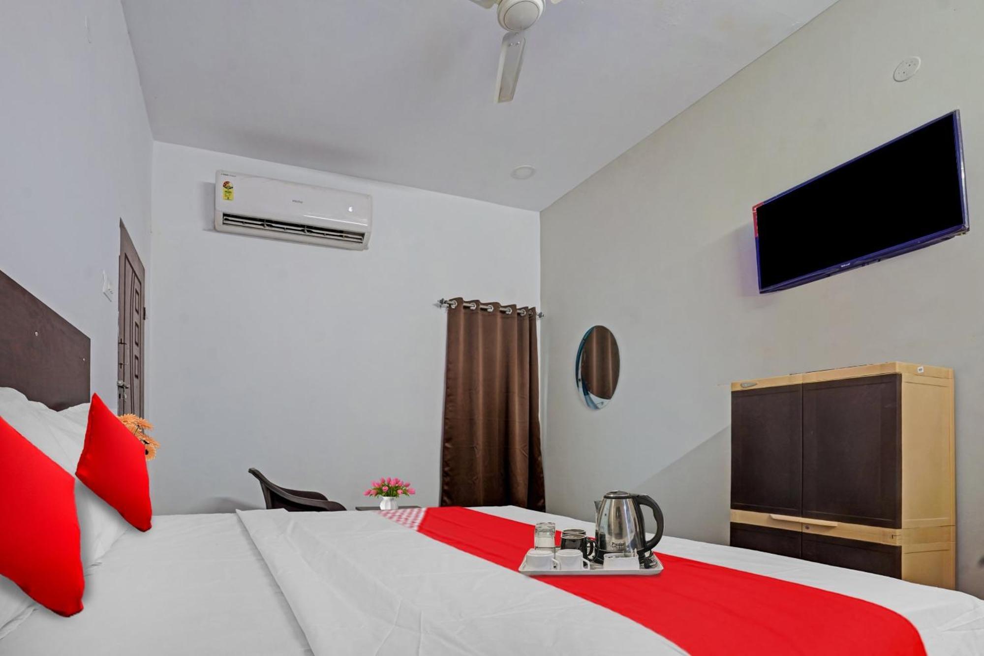 Hotel O Sai Krishna Residency Vidzsajavádá Kültér fotó