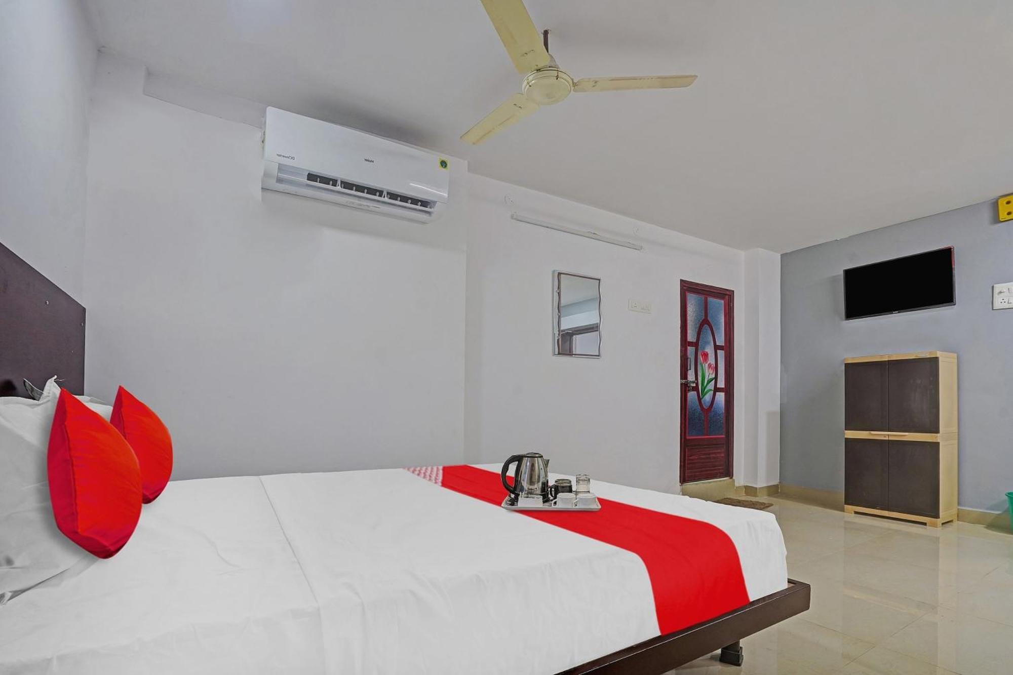 Hotel O Sai Krishna Residency Vidzsajavádá Kültér fotó