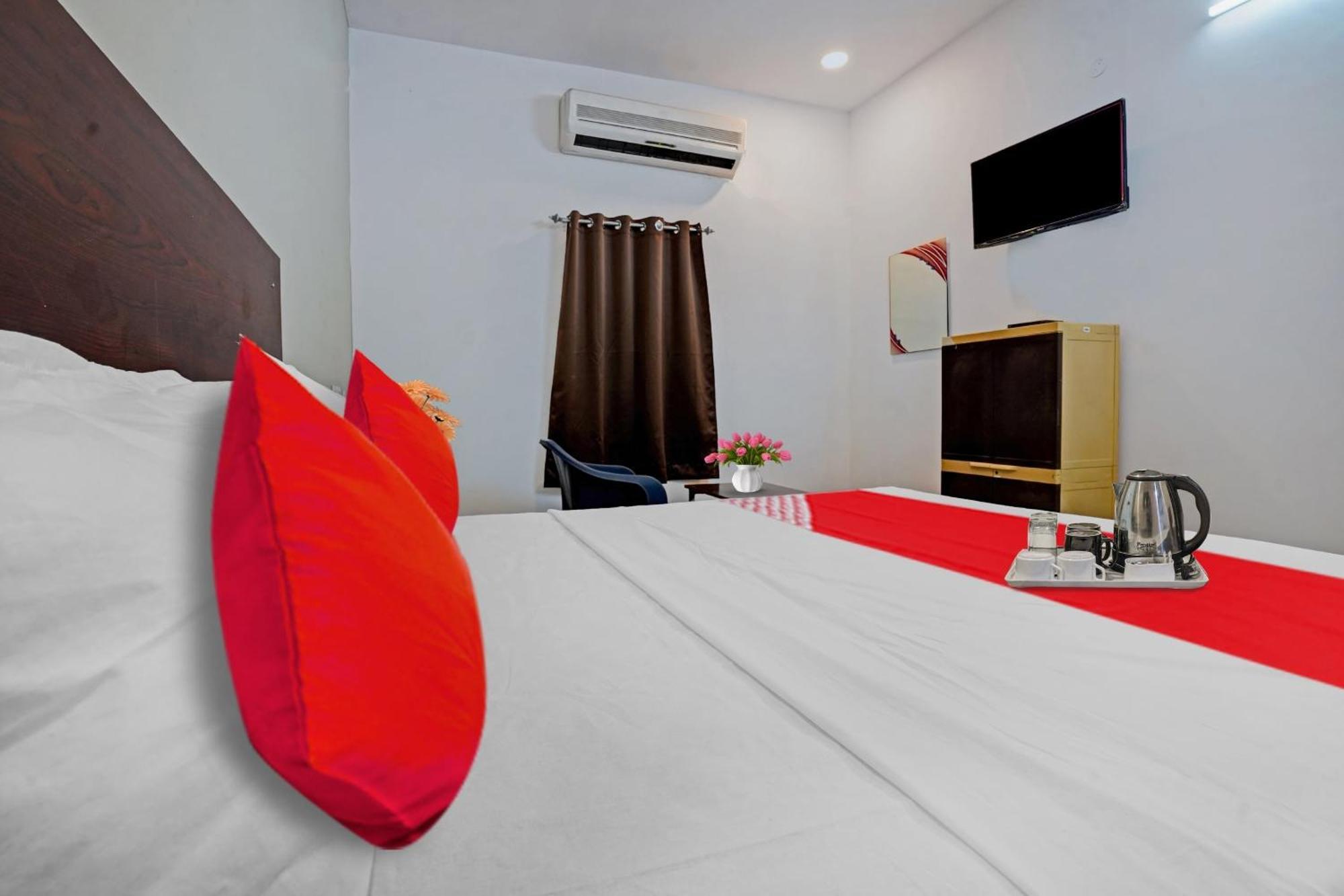 Hotel O Sai Krishna Residency Vidzsajavádá Kültér fotó