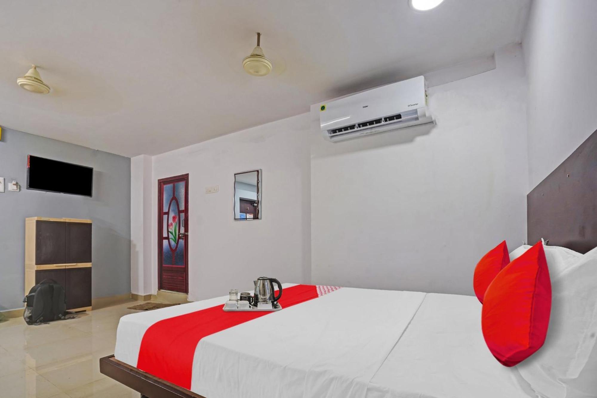 Hotel O Sai Krishna Residency Vidzsajavádá Kültér fotó